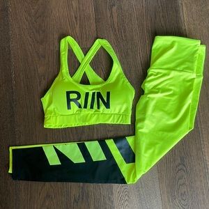 NWT Neon Workout set size S